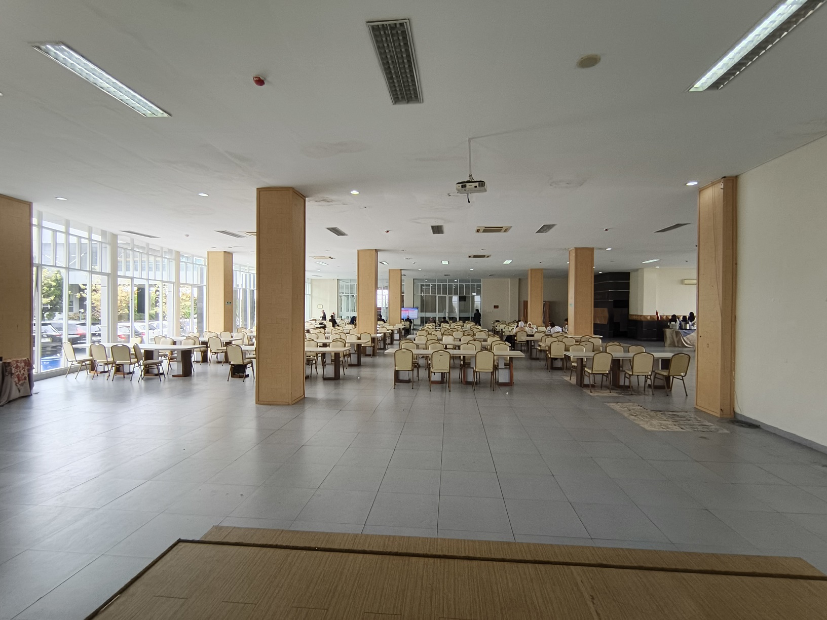 Foto Ruang Makan Peserta 